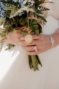 how to incorporate loved ones into your wedding ceremony blog post